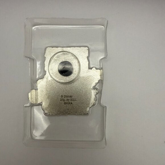 Disney Pin The Lion King VHS Tape Case Hakuna Matata Monogram Limited Edition - Picture 5 of 5